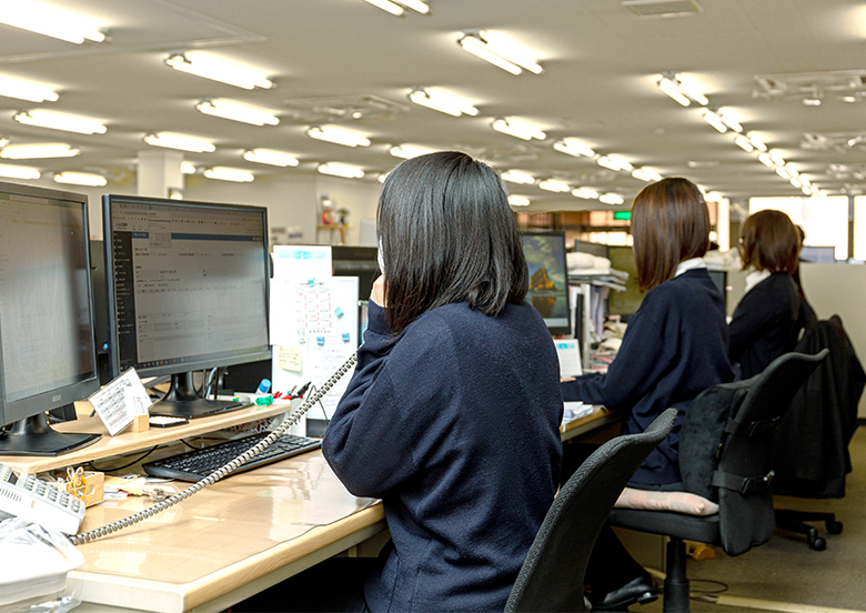 萩原の事業_08 カスタマーサービス-2